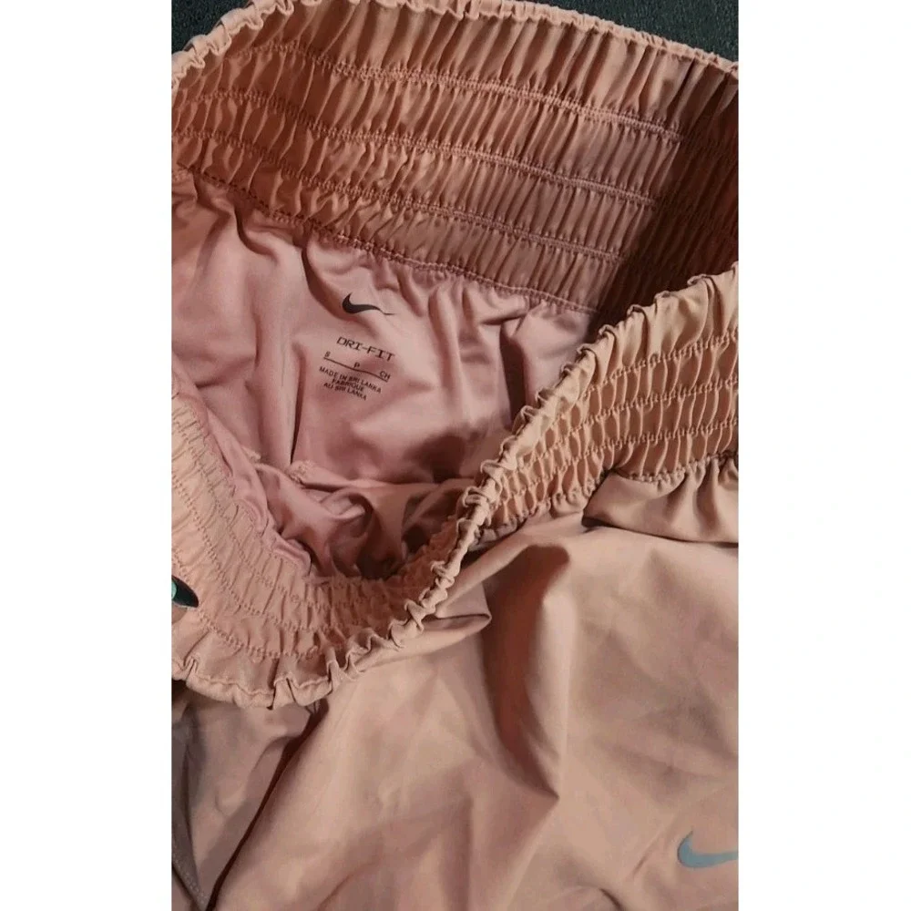 Women's Nike DX6642 Dri-Fit Ultra High-Waisted 3